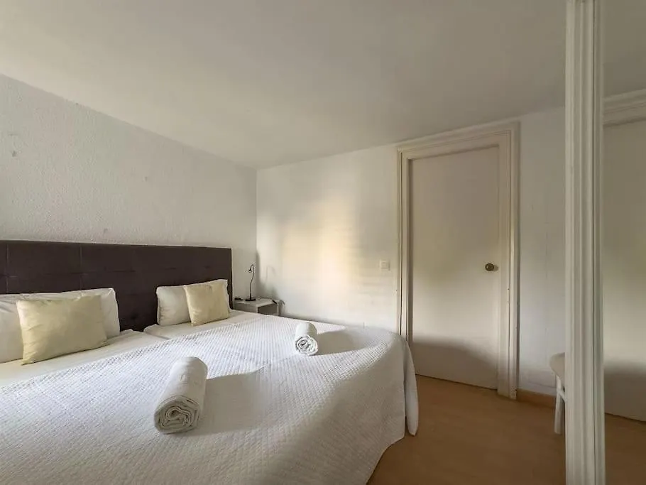 Skol 208A First Line Beach West Facing Duplex Apa Marbella Spain